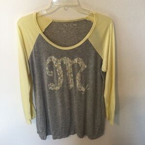 Miss Me Gray & Yellow T-shirt Long Sleeve Tag says Small Runs Big